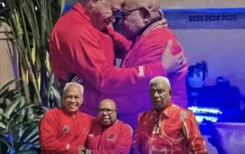 Sehati Dengan Bupati Mimika John Rettob, Wabup Emanuel Kemong Resmi Bergabung ke PDIP
