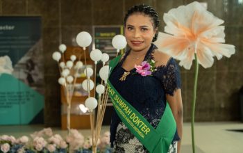 Freeport Apresiasi Generasi Muda dari Suku Amungme dan Kamoro Raih Gelar Dokter Melalui Beasiswa YPMAK