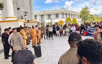 Cari Solusi yang Tepat, Pemkab Mimika Jadwalkan Dialog Lembaga Adat Amungme pada 8 Desember 2025