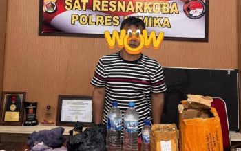 Polres Mimika Tangkap Pemilik Sabu-sabu yang Diselundupkan di Cargo Bandara Mozes Kilangin