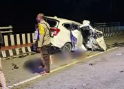 Dua Orang Tewas Dalam Kecelakaan Tragis di Jalan Cenderawasih Timika, Sopir Terlempar Saat Mobil Tabrak Ujung Beton Jembatan