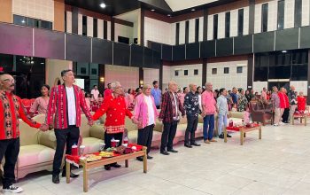 Ibadah Natal IPKANO Mimika Penuh Sukacita, Tekankan Kebersamaan dan Pelayanan Sesama