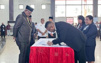 Bupati Mimika Lantik dan Kukuhkan Ratusan Pejabat Eselon, Ini Sejumlah Nama yang Mengisi Jabatan Baru